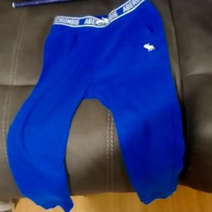 Abercrombie boys or girls joggers